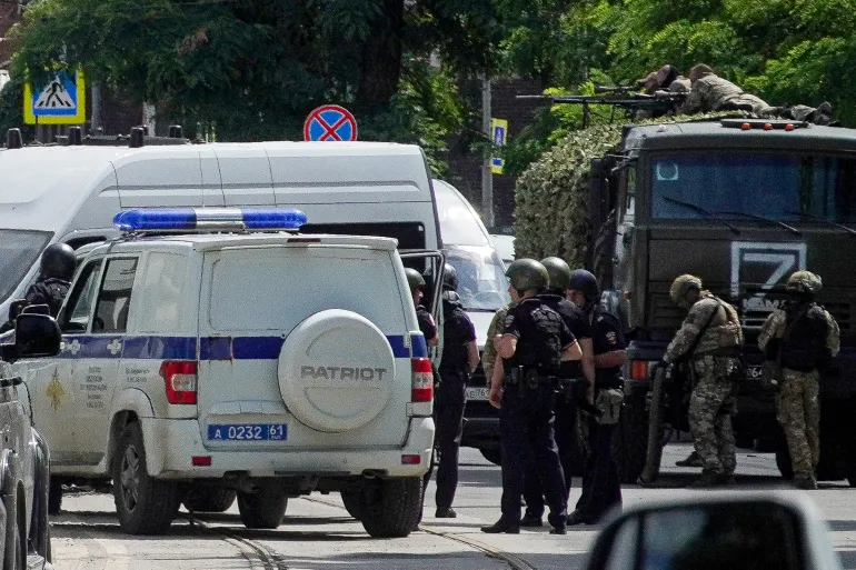 Russian forces storm detention centre, free guards taken hostage