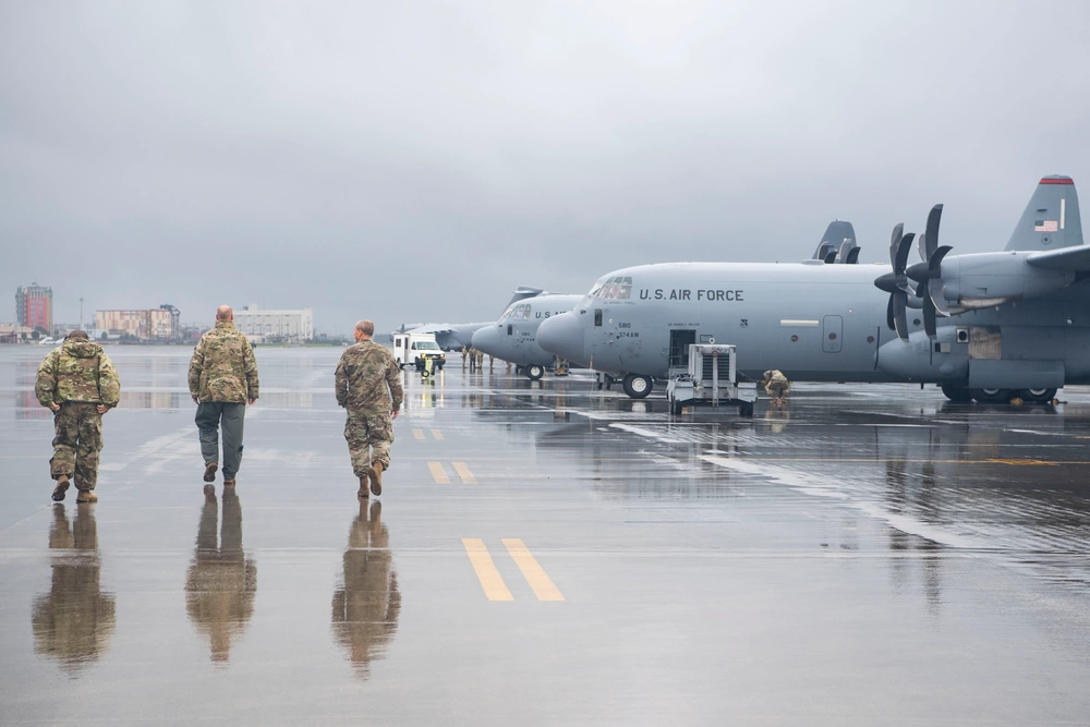 Yokota generates C-130 aircraft ahead of Typhoon Ampil