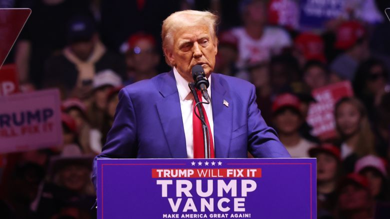 Vance delivers unifying message in Pennsylvania, while Trump invokes dark rhetoric