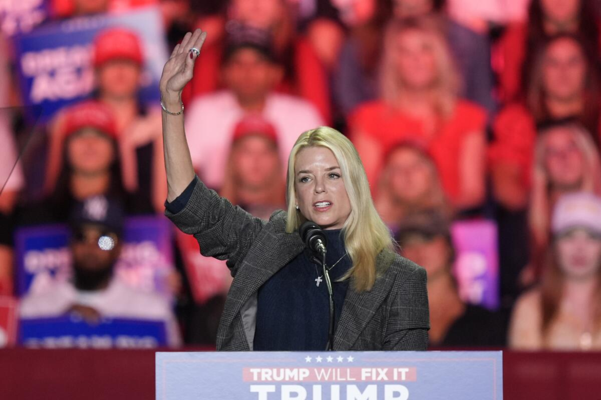 Trump taps Pam Bondi for AG after Matt Gaetz withdraws