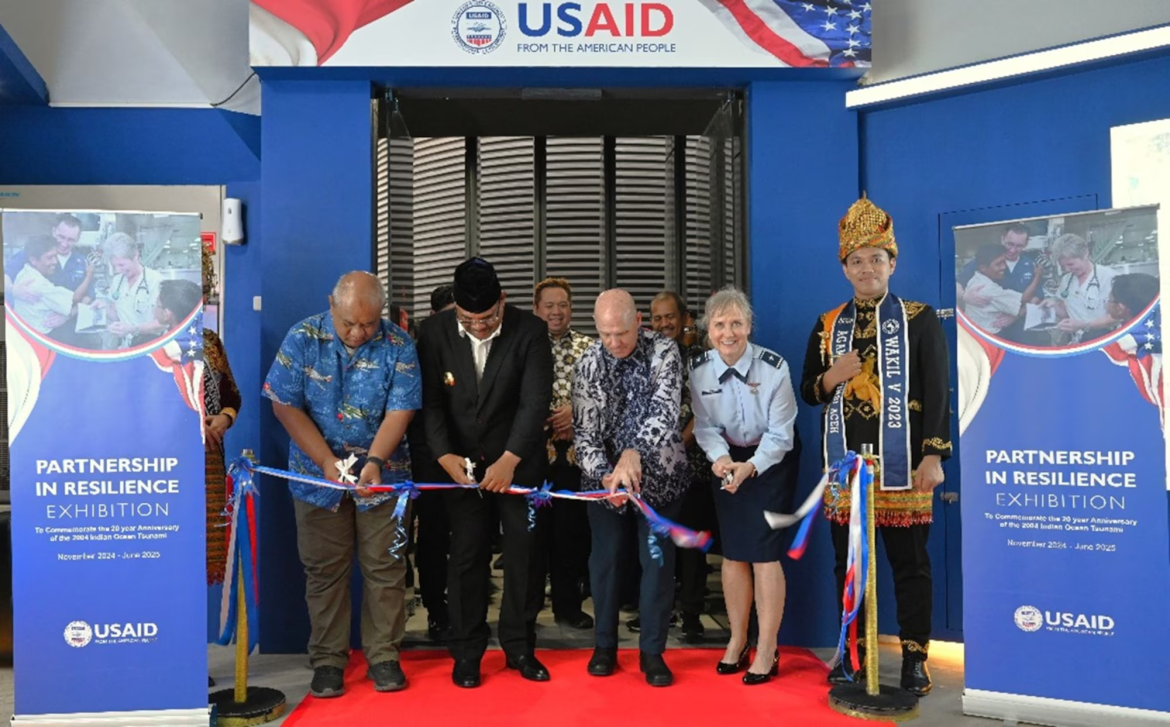 Indonesia: DoD, USAID, and UN staff attend Tsunami Remembrance Event