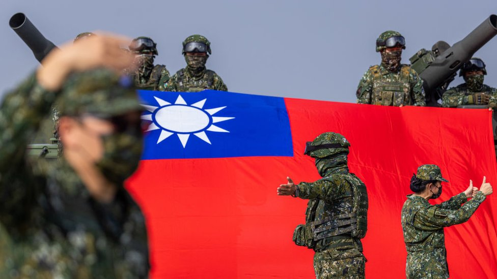 Taiwanese soldiers charged with spying for China