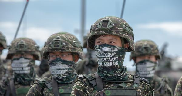 Can Taiwan Repel a Chinese Invasion? New Report Highlights Key Weaknesses