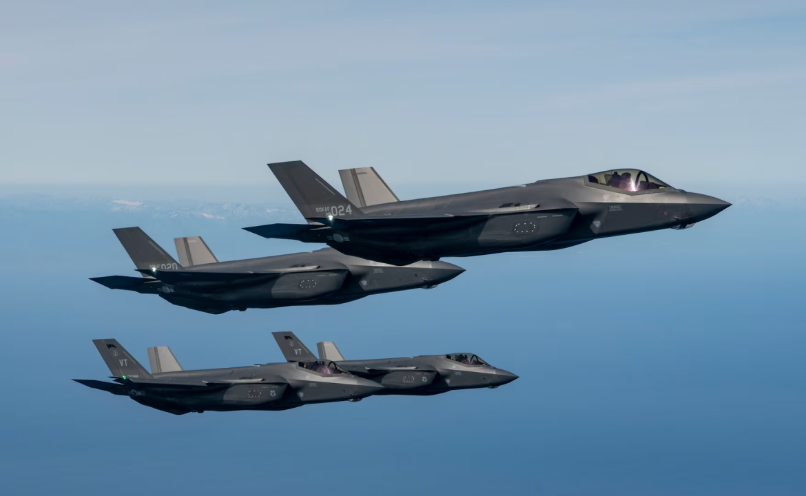 USAF, ROKAF and USN F-35s integrate during FS25