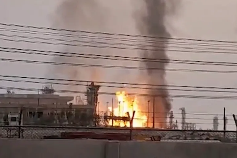 Which Iranian oil and gas facilities has Israel hit?