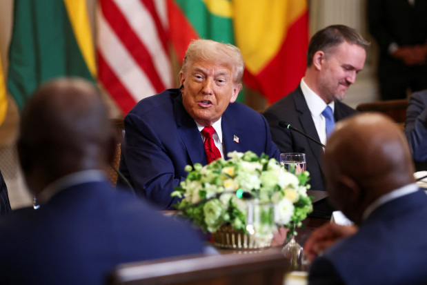 Trump issues new tariff notices as EU pushes for US trade deal