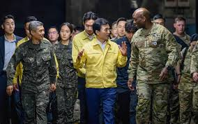 ROK Minister of National Defense visits CP TANGO during Ulchi Freedom Shield 25