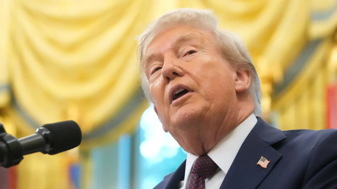 Pritzker compares Trump to Putin, calls for invoking 25th Amendment for suggesting military use Chicago as “training grounds”